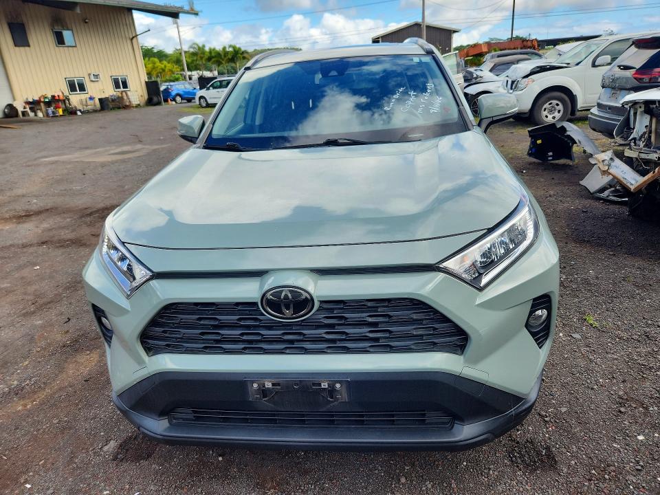 Photo 5 from auction – 2020 TOYOTA RAV4 with VIN JTMW1RFV5LD058648