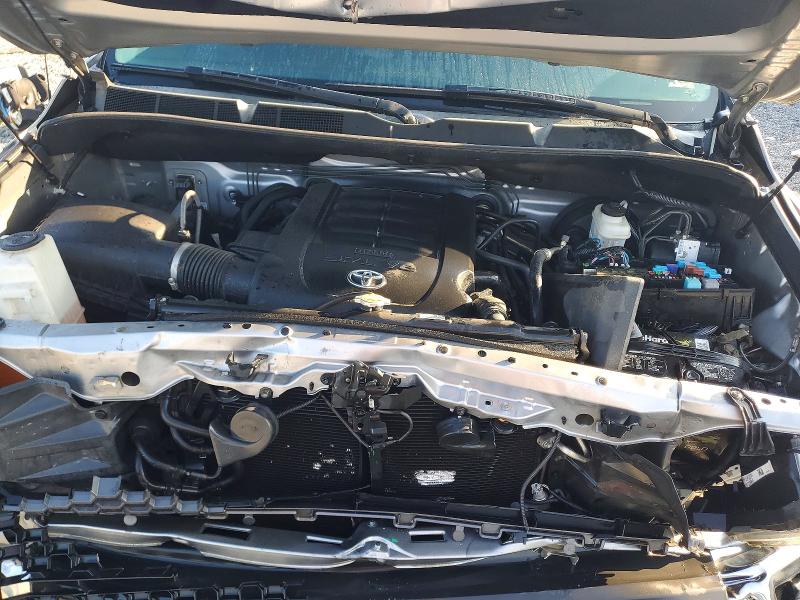 Photo 11 from auction – 2017 TOYOTA TUNDRA with VIN 5TFUY5F17HX602095