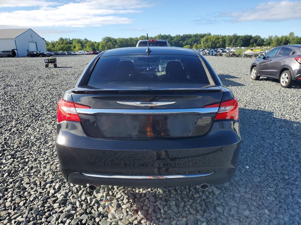 Photo 6 from auction – 2013 CHRYSLER 200 with VIN 1C3CCBCG4DN508719
