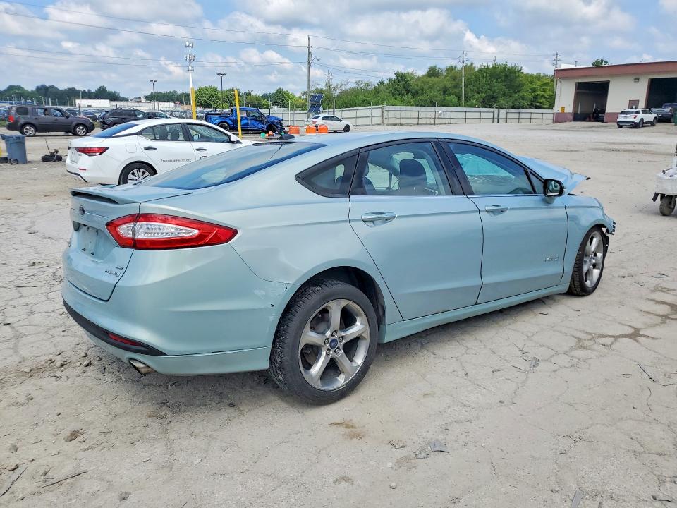 Фото 3 с аукциона – 2013 FORD FUSION с VIN 3FA6P0LU4DR241009