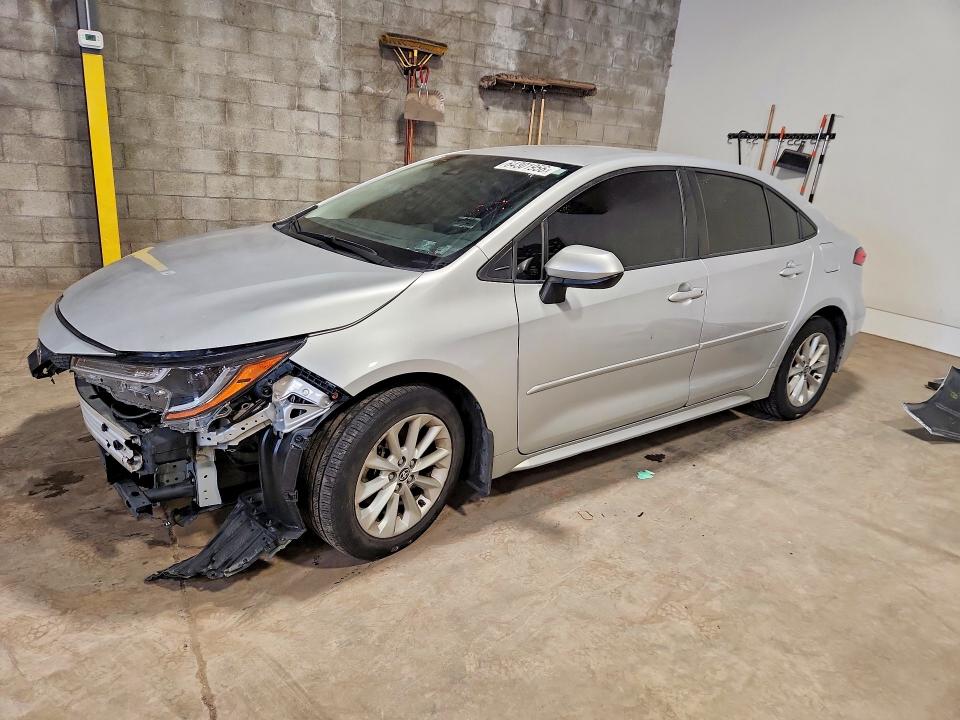 TOYOTA COROLLA 2022 with VIN JTDVPMAE6N3029494 - Photo from auction