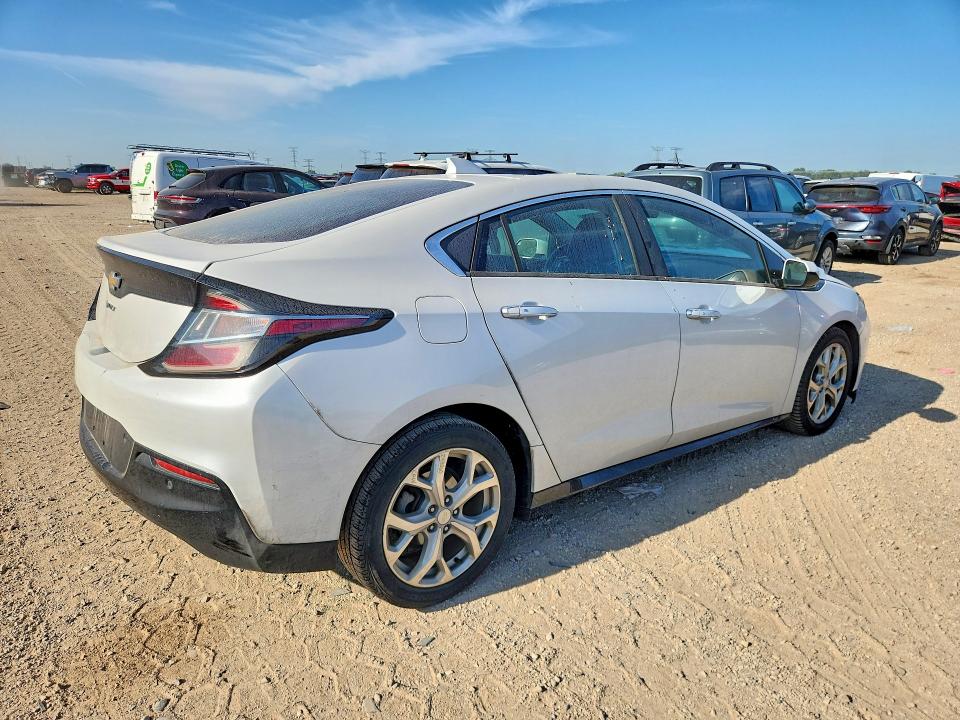 Photo 3 from auction – 2016 CHEVROLET VOLT with VIN 1G1RB6S56GU112925