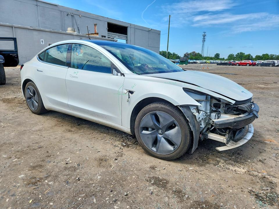 Photo 4 from auction – 2020 TESLA MODEL 3 with VIN 5YJ3E1EB7LF636936