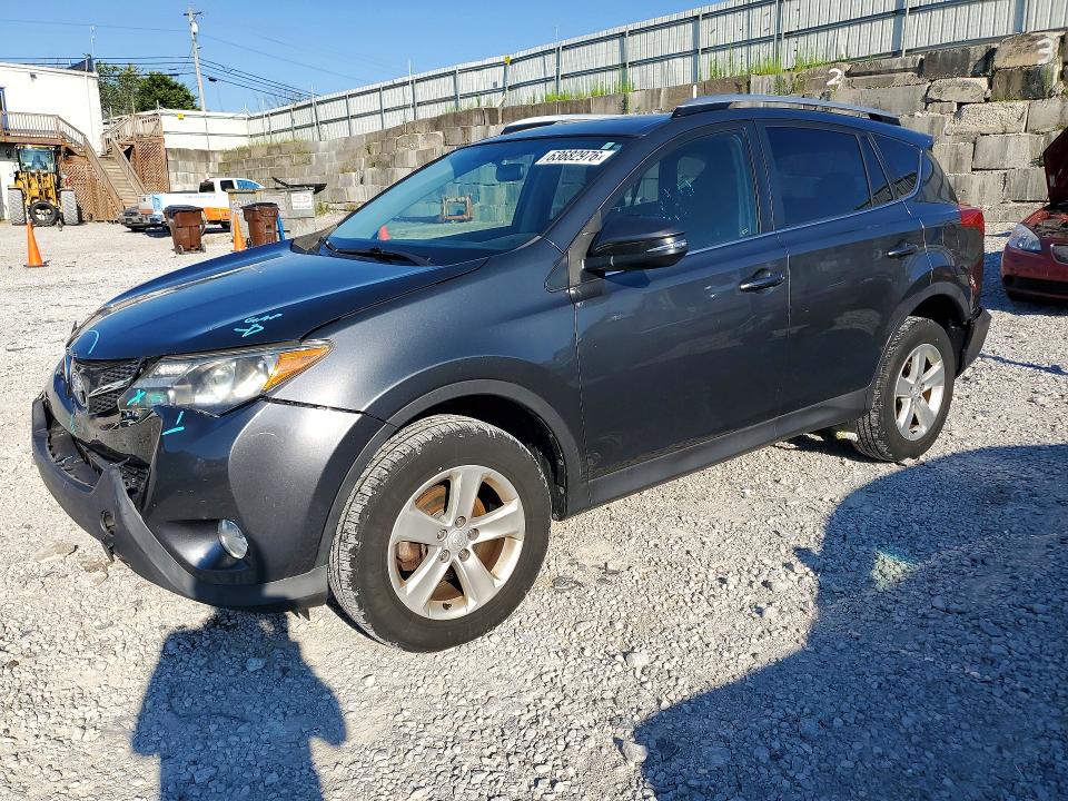 TOYOTA RAV4 2014 with VIN JTMRFREV0ED047687 - Photo from auction