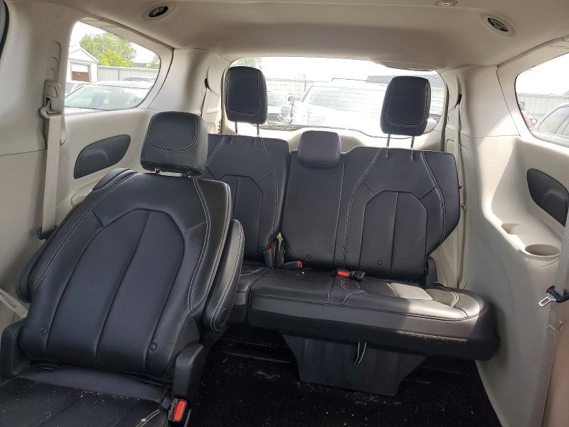 Photo 10 from auction – 2020 CHRYSLER VOYAGER with VIN 2C4RC1DG8LR192192