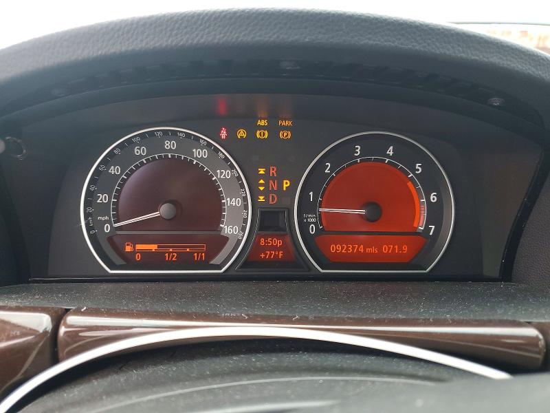Photo 9 from auction – 2007 BMW 750 with VIN WBAHL83587DT09845