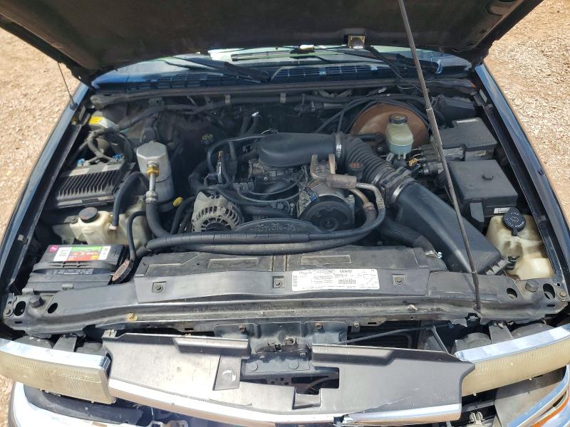 Photo 11 from auction – 1998 CHEVROLET BLAZER with VIN 1GNDT13W2W2234529
