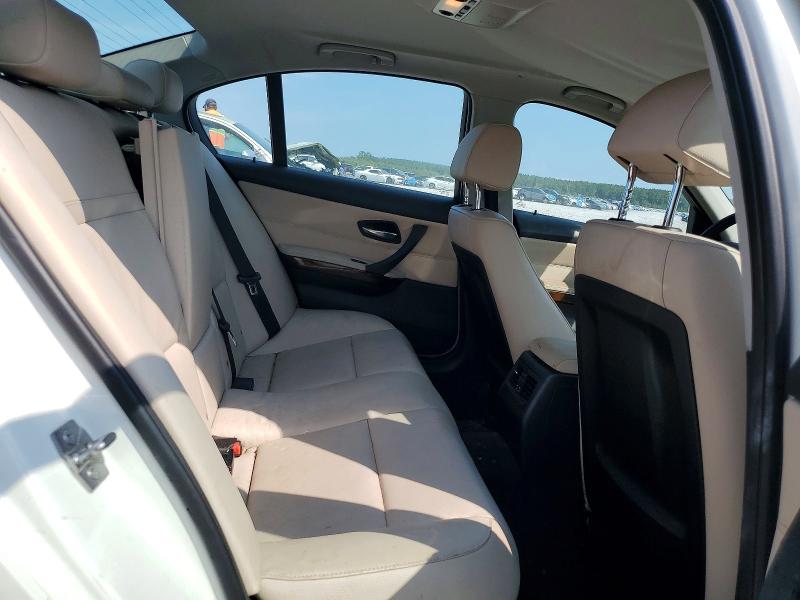 Zdjęcie 10 z aukcji – 2011 BMW 328 z VIN WBAPH7C54BE681905