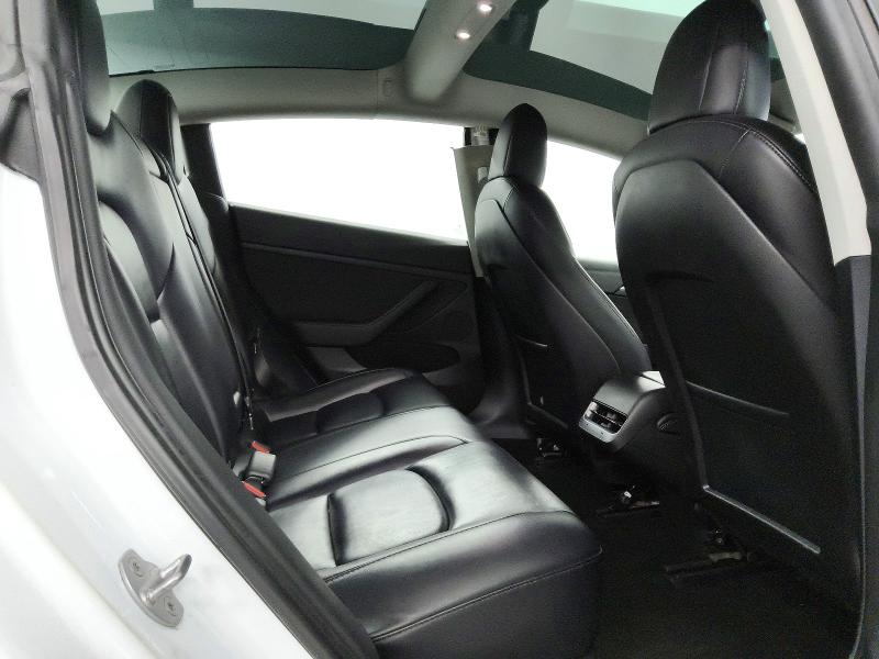 Photo 10 from auction – 2022 TESLA MODEL 3 with VIN 5YJ3E1EA6NF371145