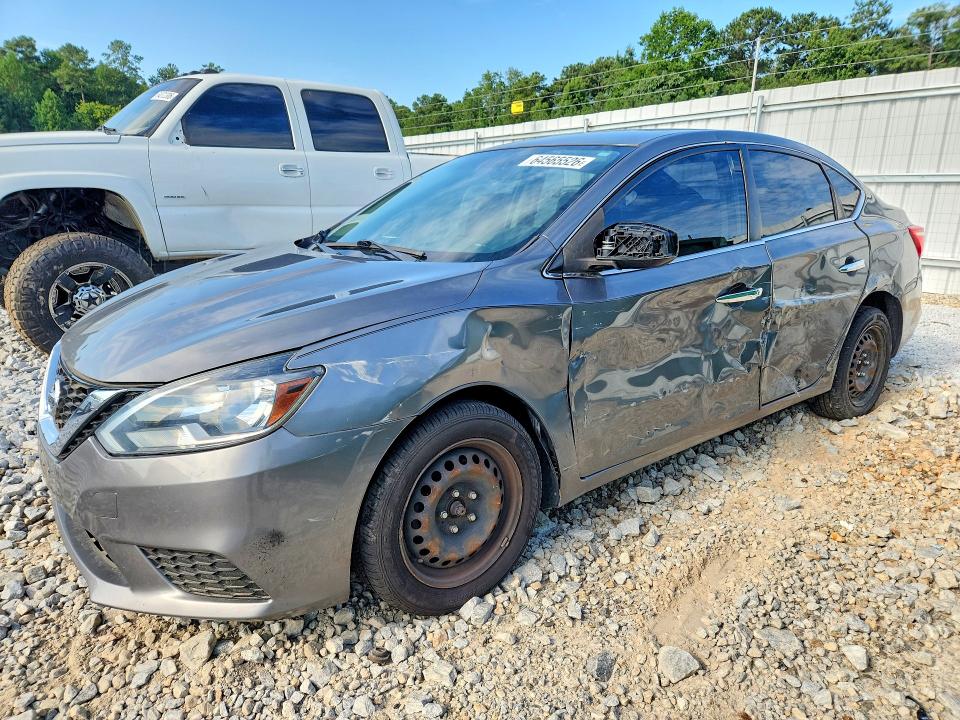 NISSAN SENTRA 2018 with VIN 3N1AB7AP8JY202601 - Photo from auction