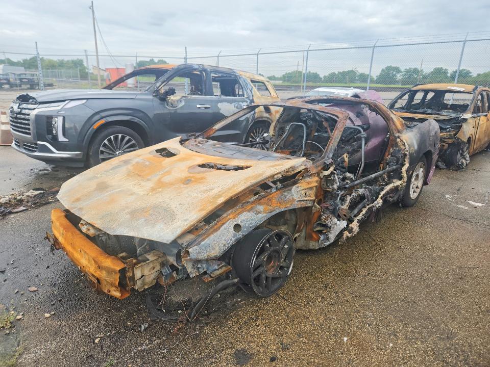 CHEVROLET CAMARO 1995 with VIN 2G1FP22S4S2172073 - Photo from auction