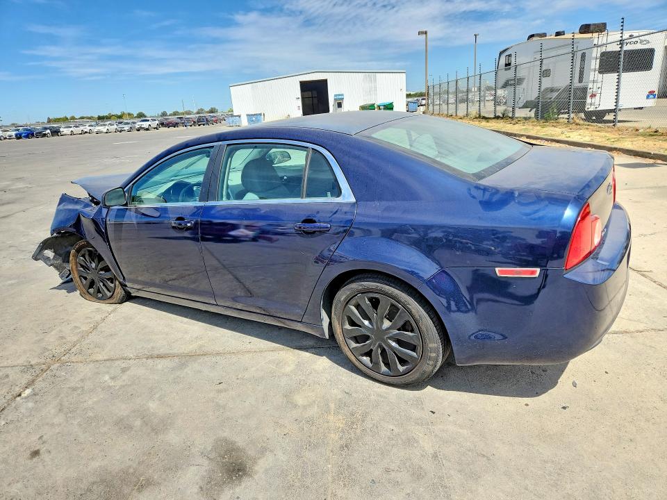 Photo 2 from auction – 2011 CHEVROLET MALIBU with VIN 1G1ZA5E13BF181090