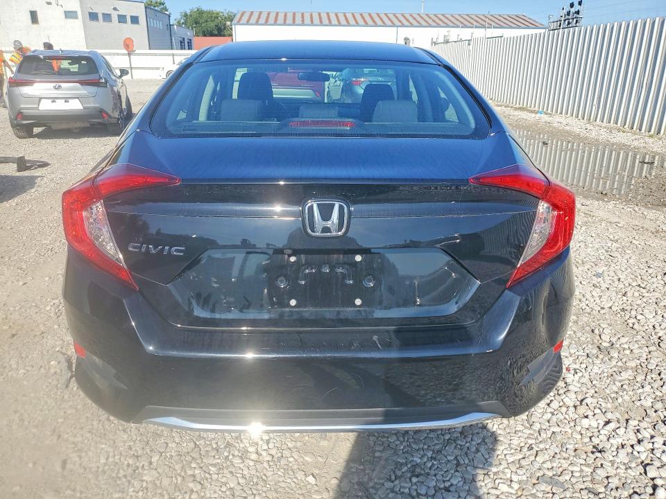 Photo 6 from auction – 2019 HONDA CIVIC with VIN 19XFC2F61KE010555