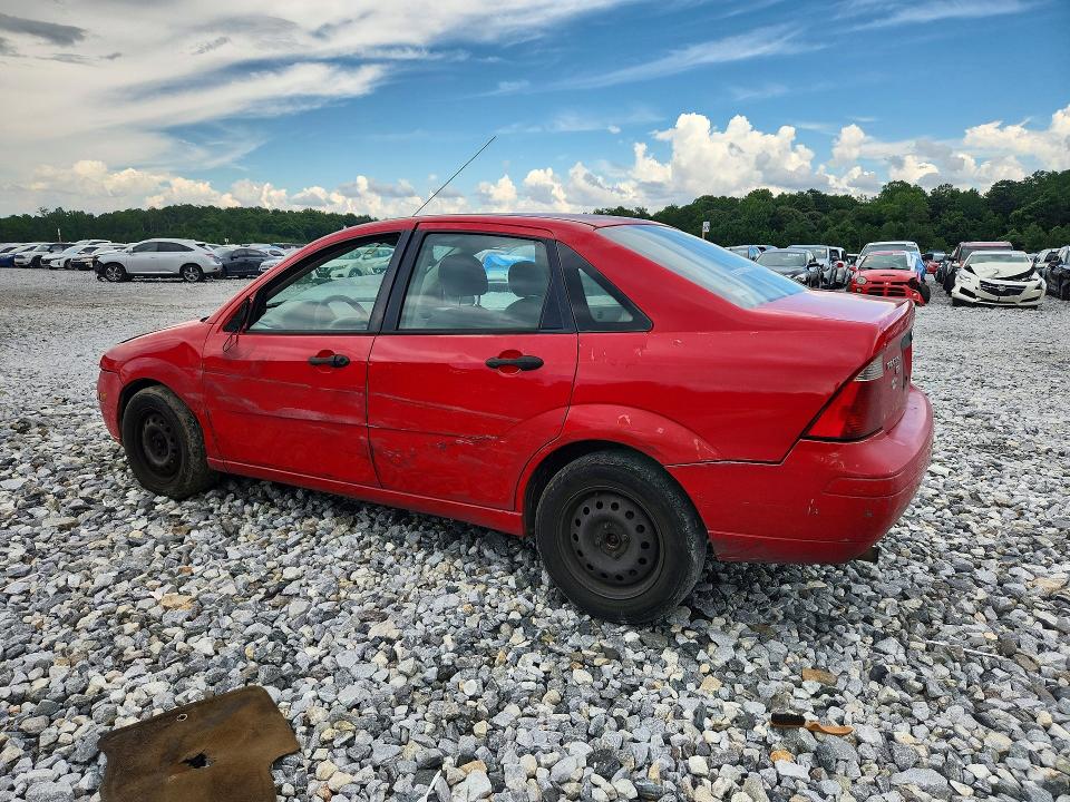 Photo 2 from auction – 2005 FORD FOCUS with VIN 1FAFP34N35W207621