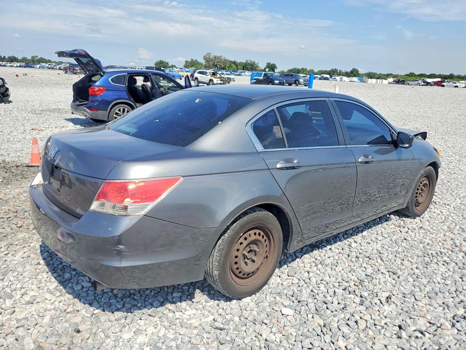 Photo 3 from auction – 2010 HONDA ACCORD with VIN 1HGCP2F32AA097401
