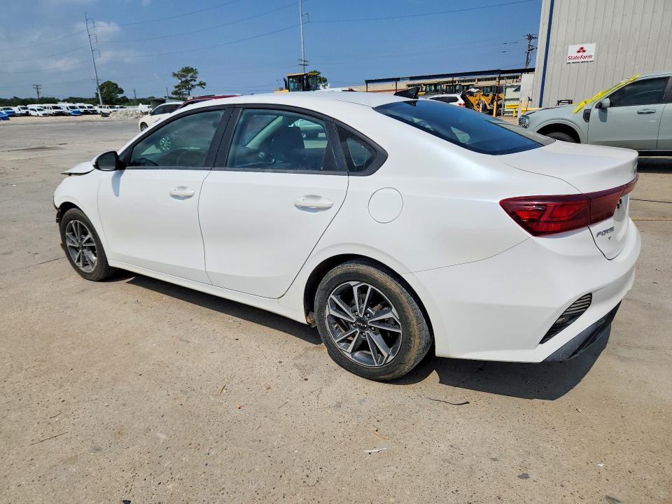 Photo 2 from auction – 2022 KIA FORTE with VIN 3KPF24ADXNE436012
