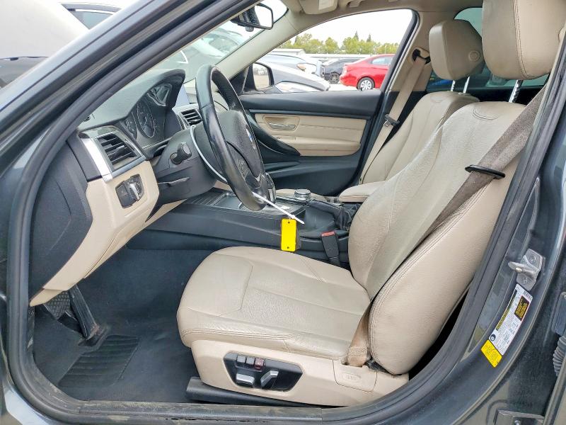Photo 7 from auction – 2018 BMW 320 with VIN WBA8E1G5XJNU92677
