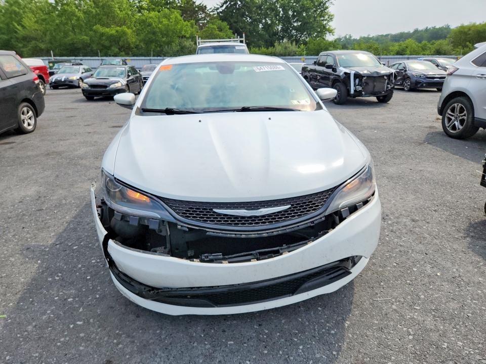 Photo 5 from auction – 2015 CHRYSLER 200 with VIN 1C3CCCBB5FN567700