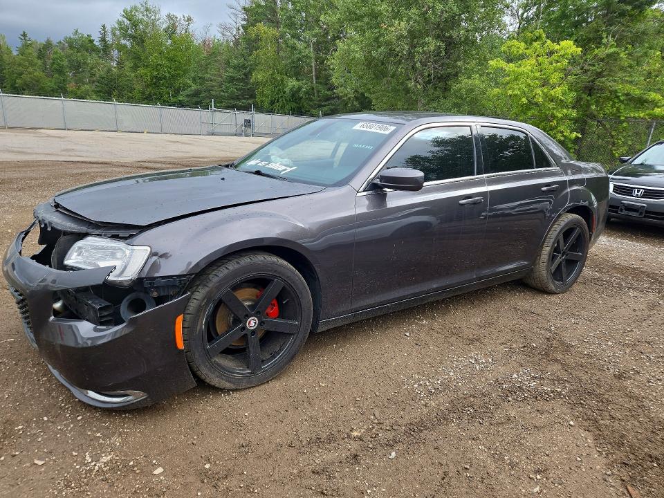2015 CHRYSLER 300 - Търг №65801906