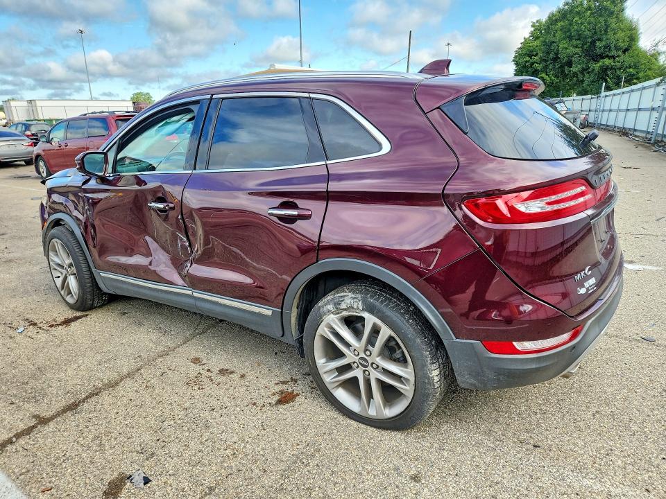 Снимка 2 от търг – 2019 LINCOLN MKC с VIN 5LMCJ3D97KUL03768
