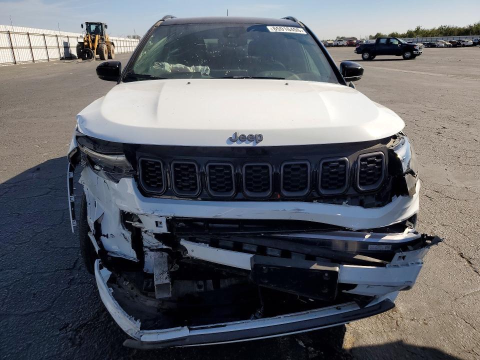 Photo 5 from auction – 2025 JEEP COMPASS with VIN 3C4NJDCNXST515675