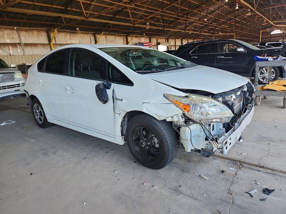 Photo 4 from auction – 2013 TOYOTA PRIUS with VIN JTDKN3DU3D1646299