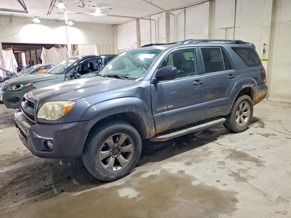 TOYOTA 4RUNNER 2007 with VIN JTEBU17R970111949 - Photo from auction