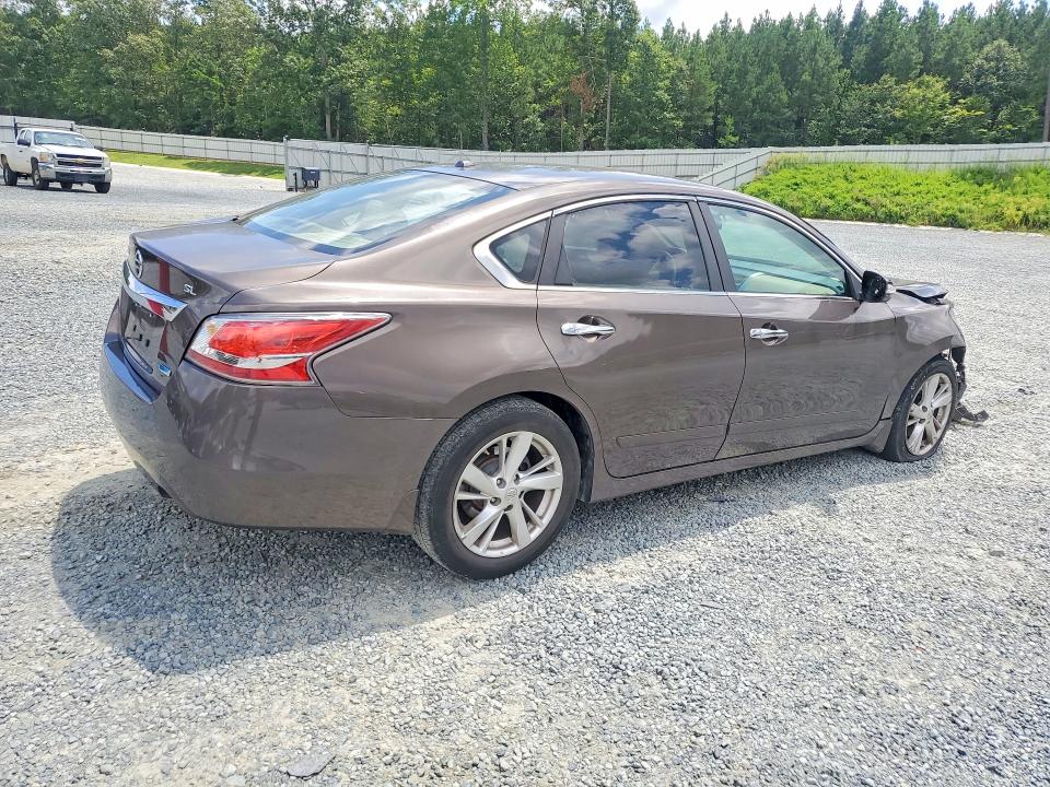 Photo 3 from auction – 2014 NISSAN ALTIMA with VIN 1N4AL3AP4EC429890