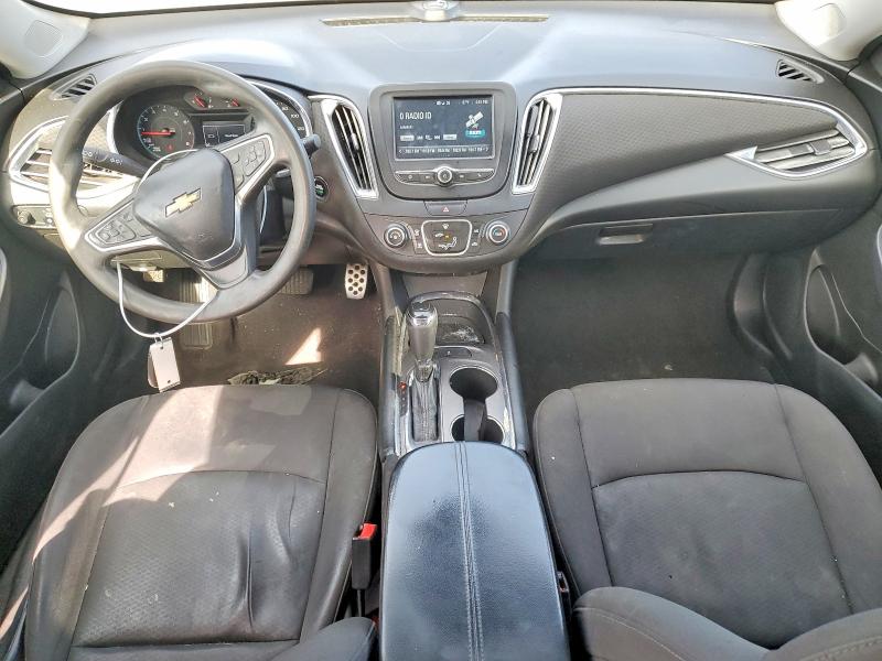 Photo 8 from auction – 2017 CHEVROLET MALIBU with VIN 1G1ZE5ST2HF187675