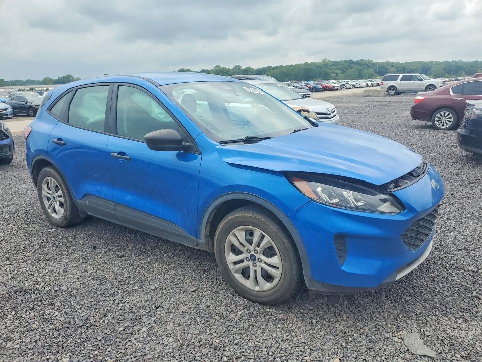 Photo 4 from auction – 2020 FORD ESCAPE with VIN 1FMCU0F63LUC37488