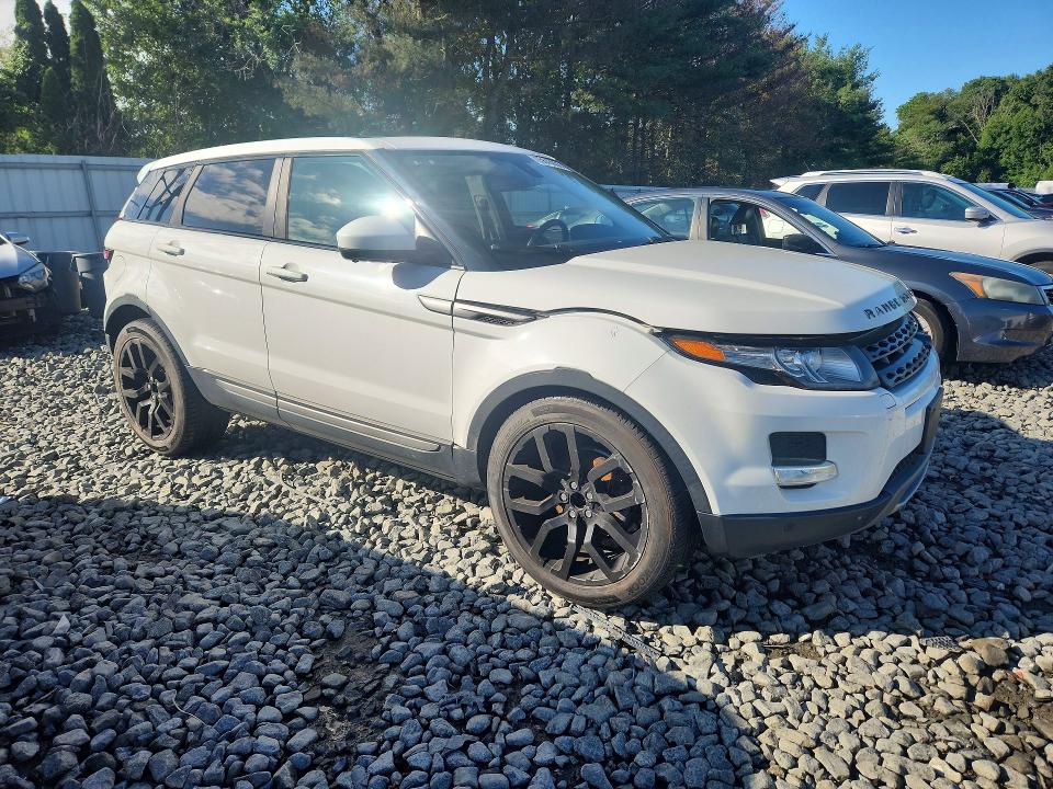 Photo 4 from auction – 2015 LAND ROVER RANGE ROVER EVOQUE with VIN SALVR2BG8FH061245