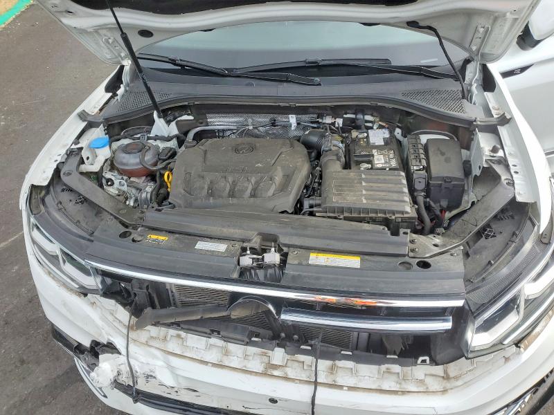 Снимка 11 от търг – 2024 VOLKSWAGEN TIGUAN с VIN 3VV4B7AX0RM068150
