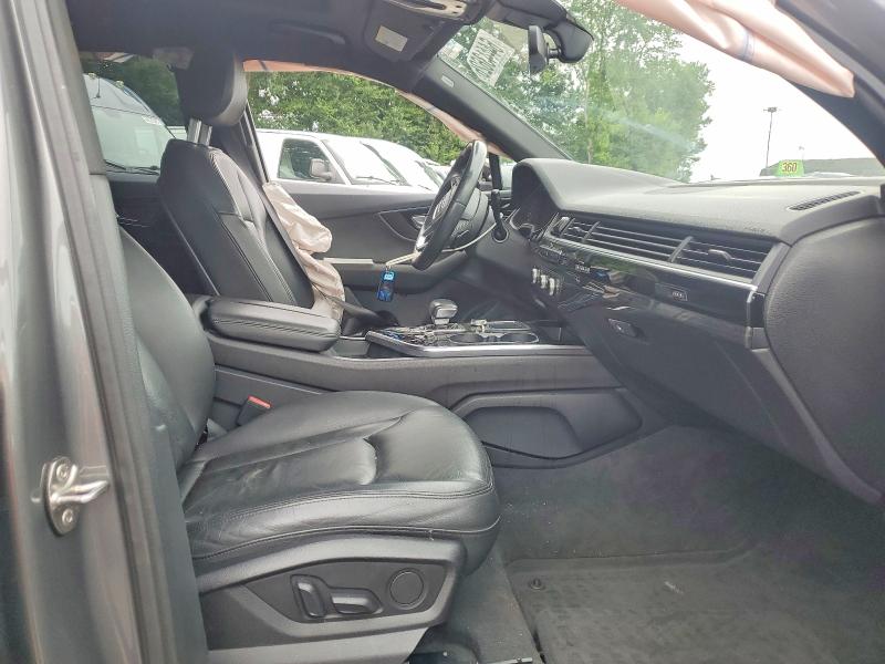 Photo 7 from auction – 2017 AUDI Q7 with VIN WA1LAAF74HD058518