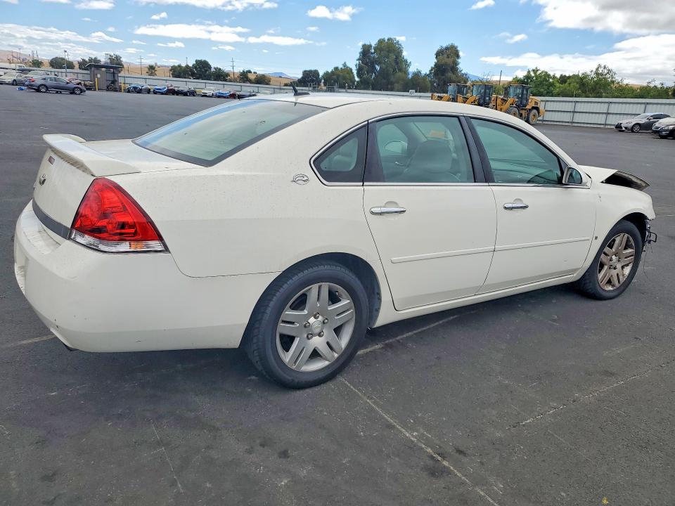 Photo 3 from auction – 2007 CHEVROLET IMPALA with VIN 2G1WU58R279413772