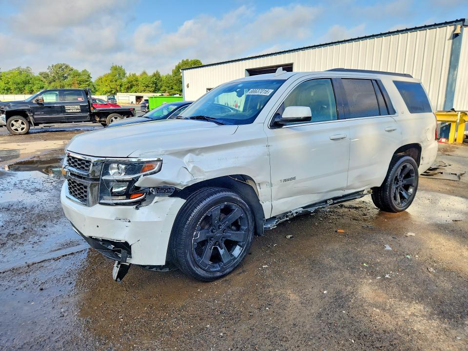 CHEVROLET TAHOE 2020 with VIN 1GNSCBKC7LR294720 - Photo from auction