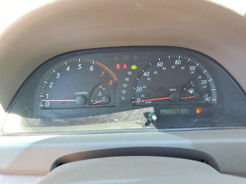 Photo 9 from auction – 2004 TOYOTA CAMRY with VIN 4T1BE30K74U285657