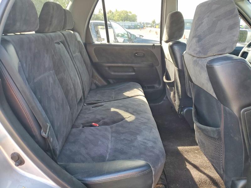 Photo 11 from auction – 2004 HONDA CR-V with VIN JHLRD78854C004759