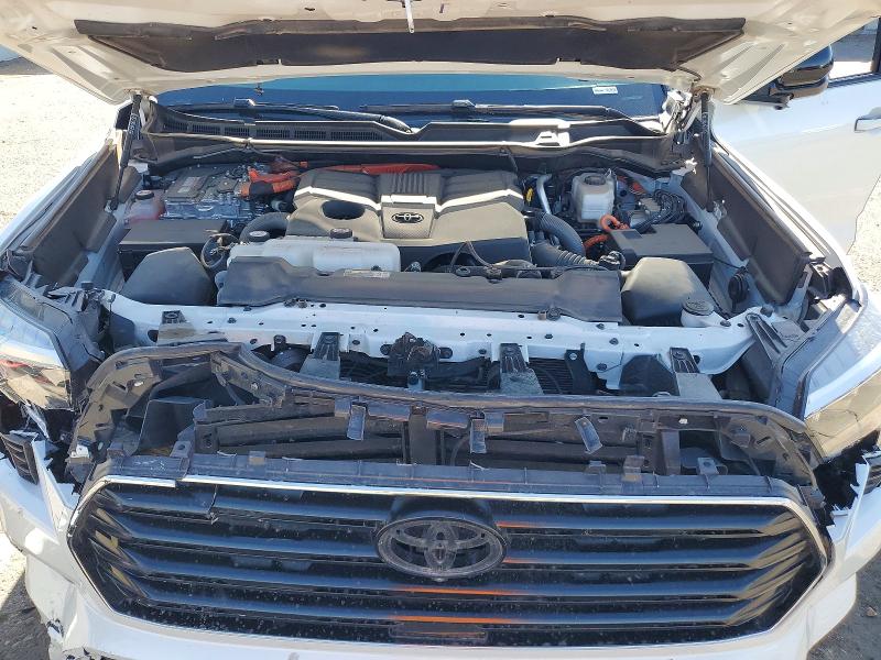 Zdjęcie 12 z aukcji – 2025 TOYOTA SEQUOIA z VIN 7SVAAABA3SX053028
