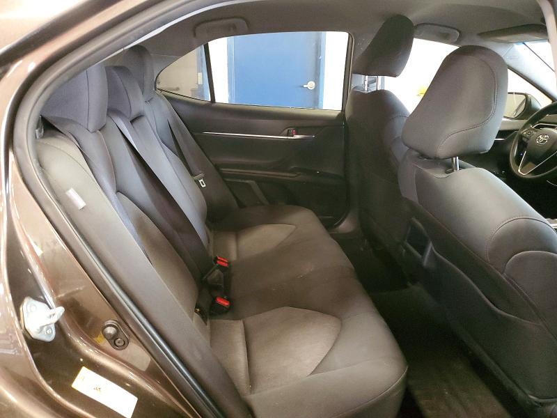 Photo 10 from auction – 2018 TOYOTA CAMRY with VIN JTNB11HK5J3028065