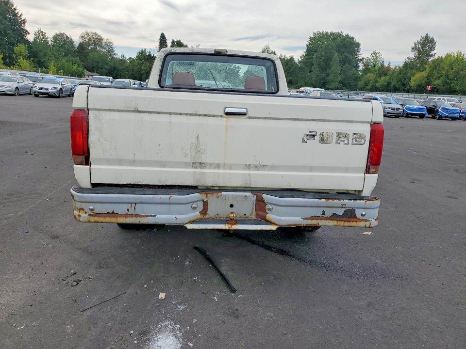 Photo 6 from auction – 1992 FORD F150 with VIN 2FTEF15Y4NCA59979