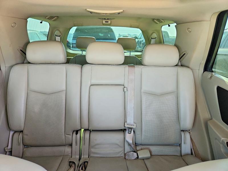 Photo 10 from auction – 2005 CADILLAC SRX with VIN 1GYEE637X50218175