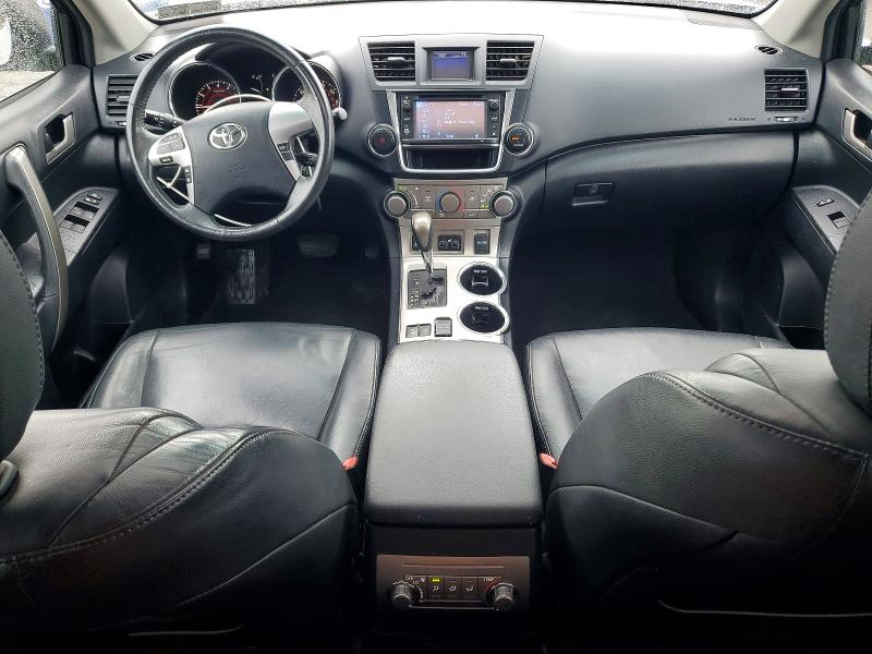 Photo 8 from auction – 2013 TOYOTA HIGHLANDER with VIN 5TDBK3EH9DS199068