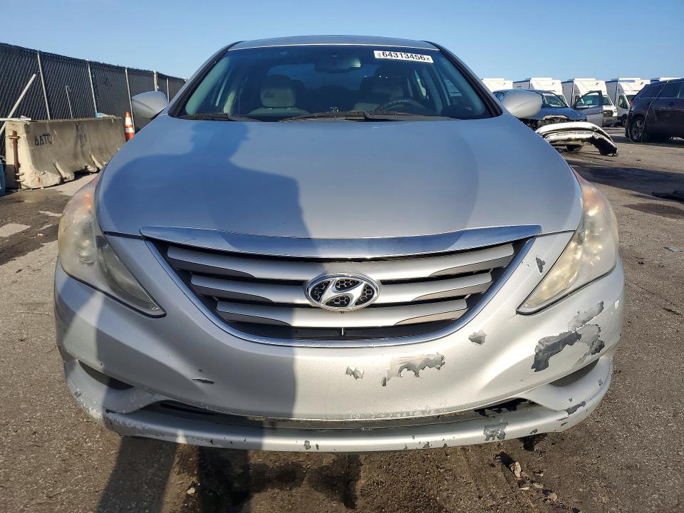 Photo 5 from auction – 2014 HYUNDAI SONATA with VIN 5NPEB4AC4EH840342