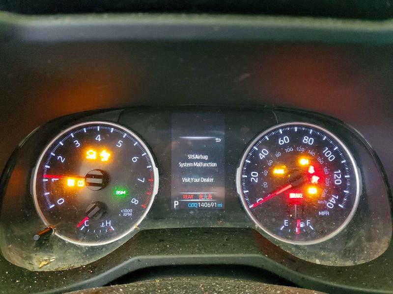 Photo 9 from auction – 2019 TOYOTA RAV4 with VIN JTMP1RFV6KD038587