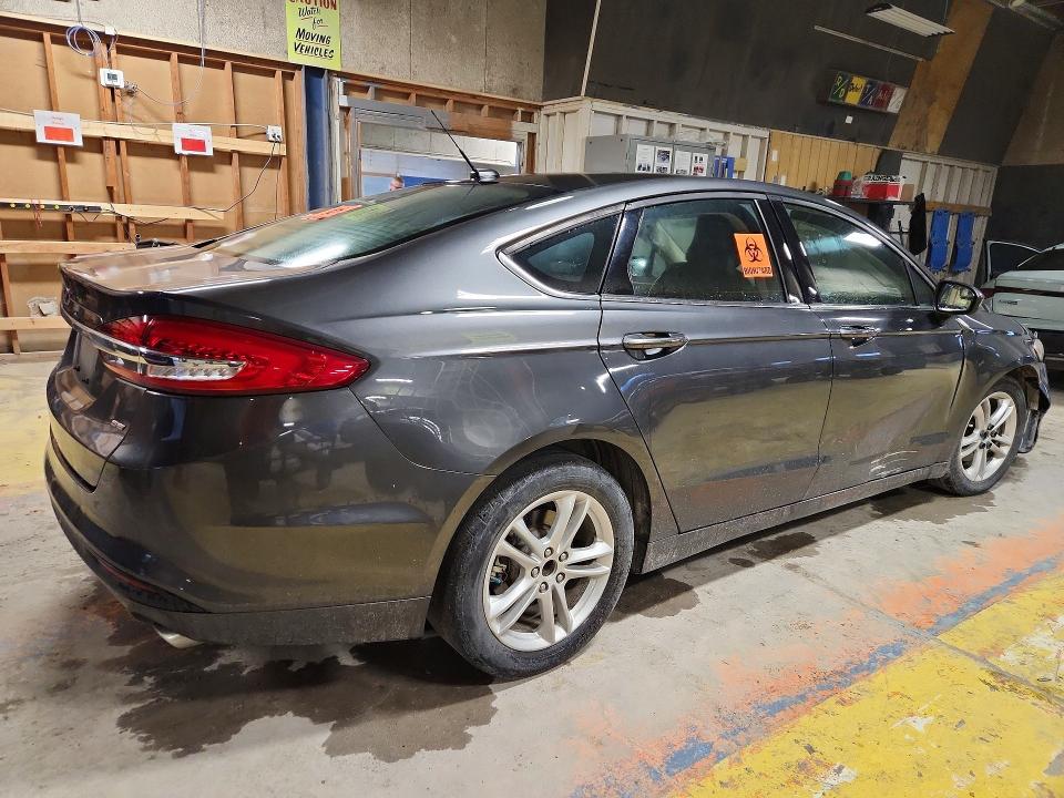 Photo 3 from auction – 2018 FORD FUSION with VIN 3FA6P0H70JR254208