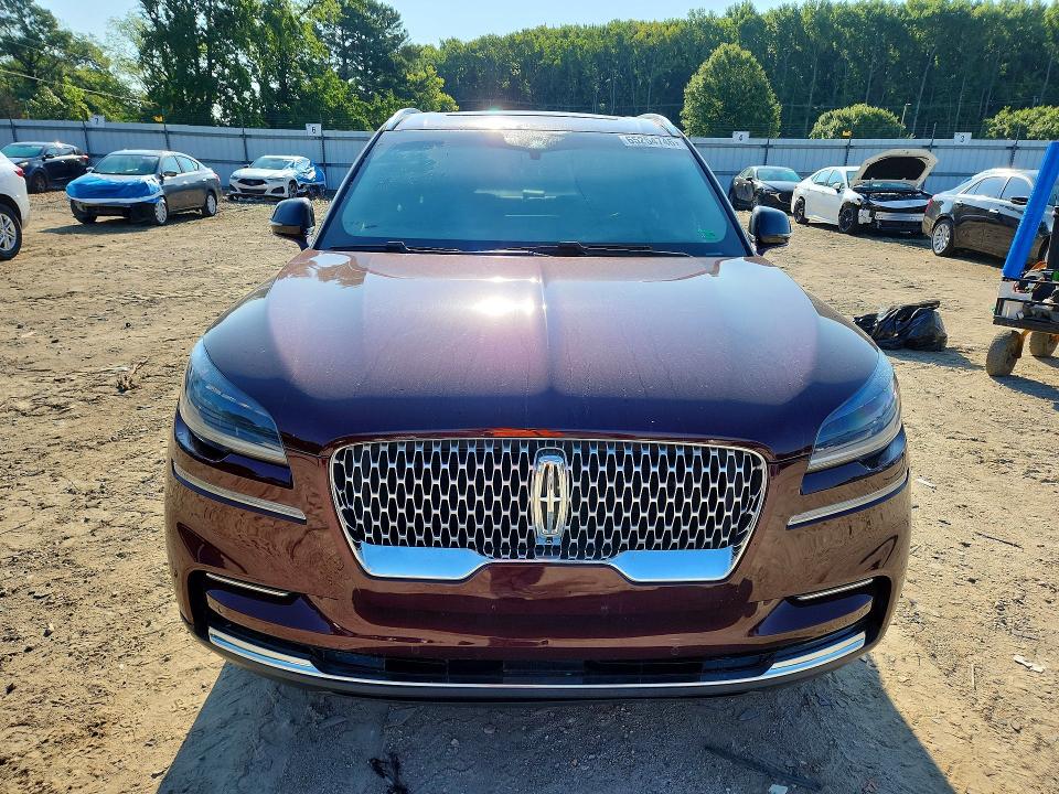 Photo 5 from auction – 2022 LINCOLN AVIATOR with VIN 5LM5J7XC8NGL04938