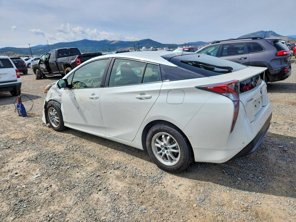 Photo 2 from auction – 2017 TOYOTA PRIUS with VIN JTDKBRFU5H3049030