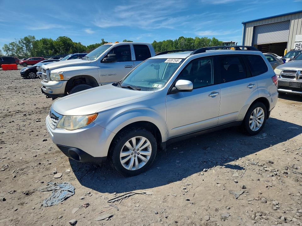 SUBARU FORESTER 2011 with VIN JF2SHAEC3BH751769 - Photo from auction