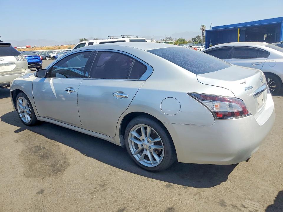 Photo 2 from auction – 2012 NISSAN MAXIMA with VIN 1N4AA5AP0CC839858