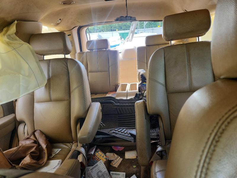 Photo 10 from auction – 2008 GMC YUKON with VIN 1GKFC13068J190710